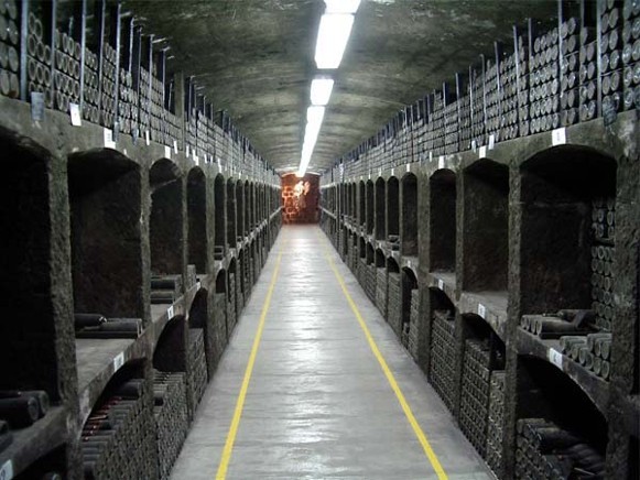 Image - The Wine-making Complex in Masandra in the Crimea.